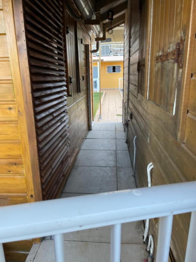 2 Bungalows Au Bord De La Plage De Montal A Moule Loues Individuellement Ou Ensemble Le Moule Εξωτερικό φωτογραφία
