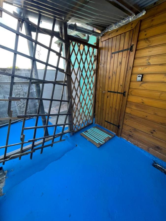 2 Bungalows Au Bord De La Plage De Montal A Moule Loues Individuellement Ou Ensemble Le Moule Εξωτερικό φωτογραφία