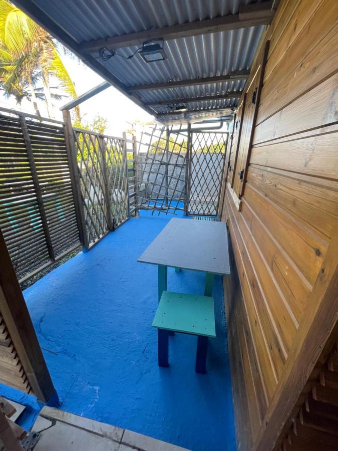 2 Bungalows Au Bord De La Plage De Montal A Moule Loues Individuellement Ou Ensemble Le Moule Εξωτερικό φωτογραφία